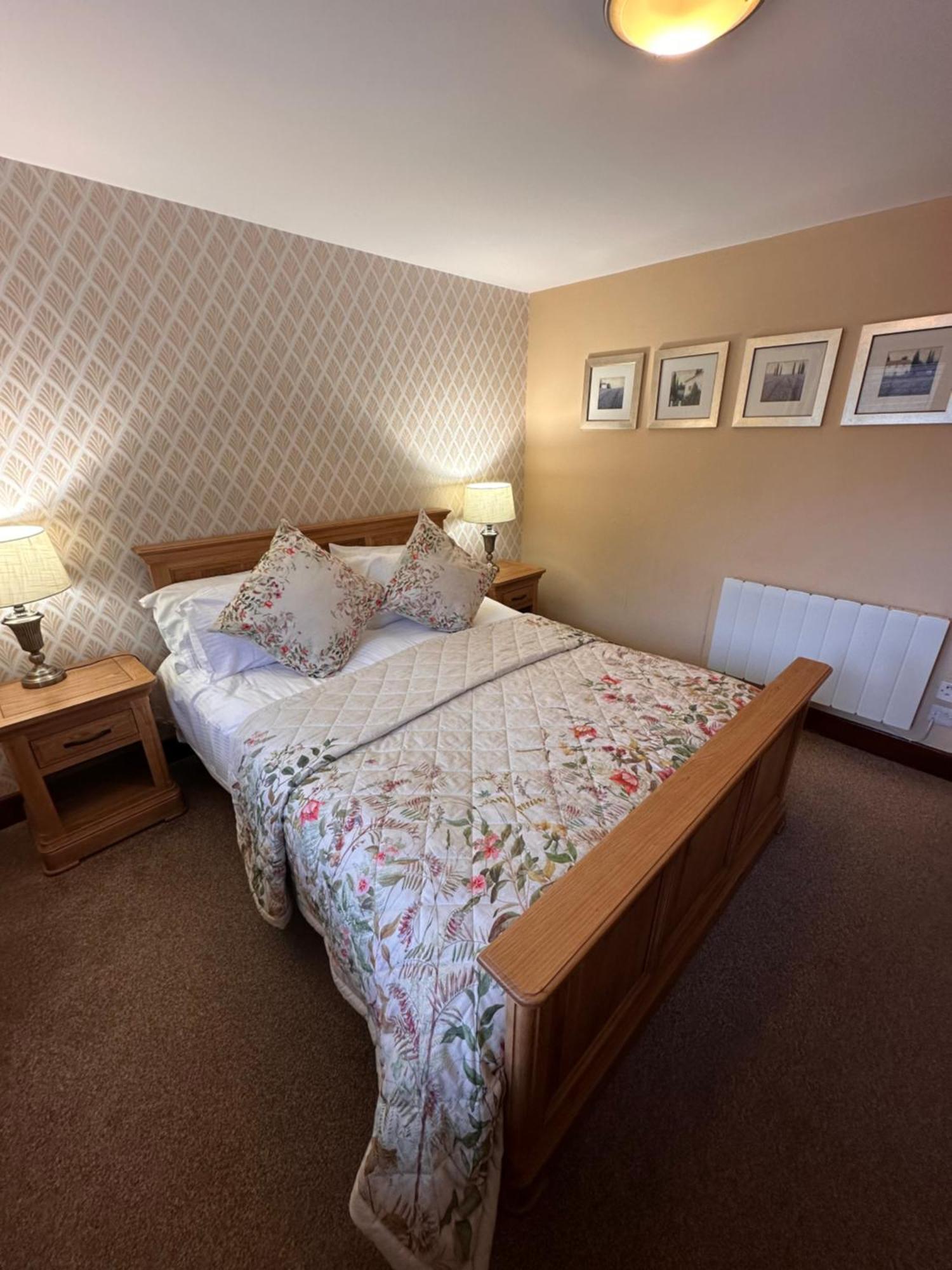 The Auld Kirk Bed and Breakfast Ballater Εξωτερικό φωτογραφία